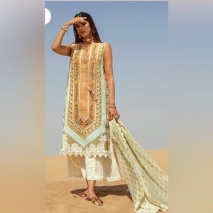 Crimson × Saira Shakira | Luxury Lawn Collection 2022 Pakistani pret wear
